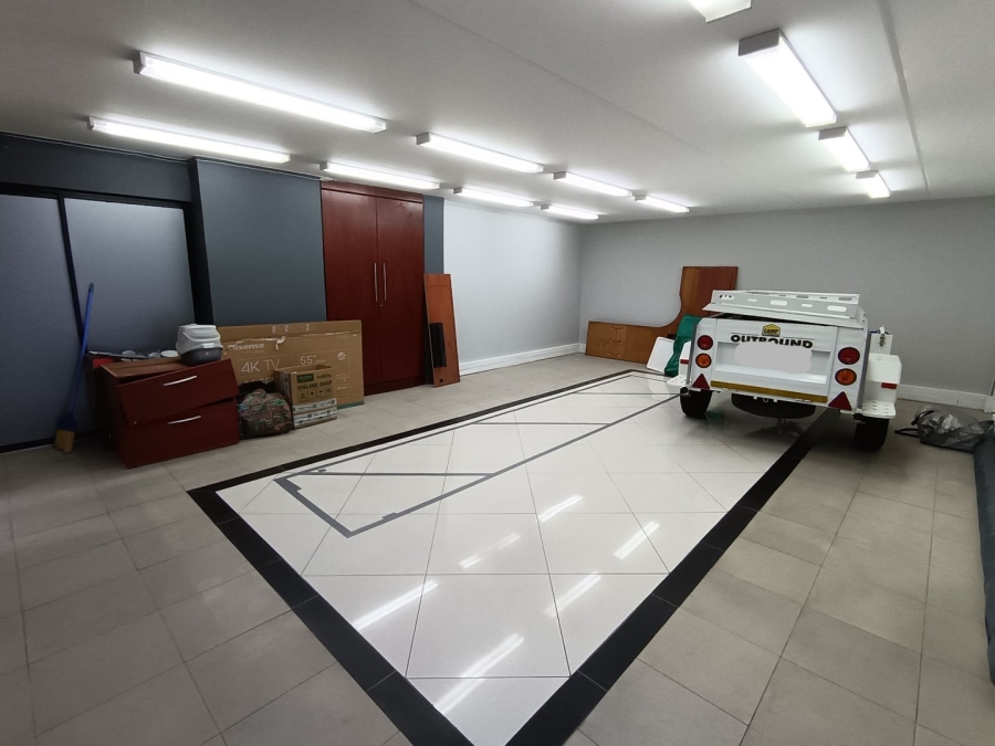  Bedroom Property for Sale in Newton Park Eastern Cape